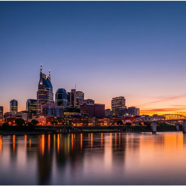 The Nashville skyline at dusk, as seen from a Nashville boat cruise