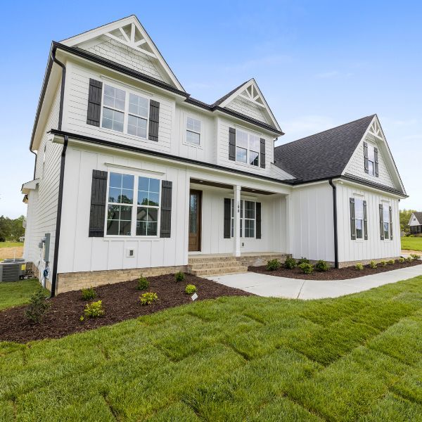 Lawn Care Brooklyn Park 3.jpg