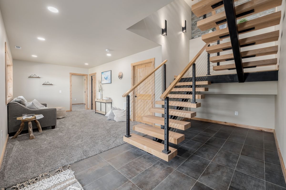 68b31b_55 Deer Trail.jpg