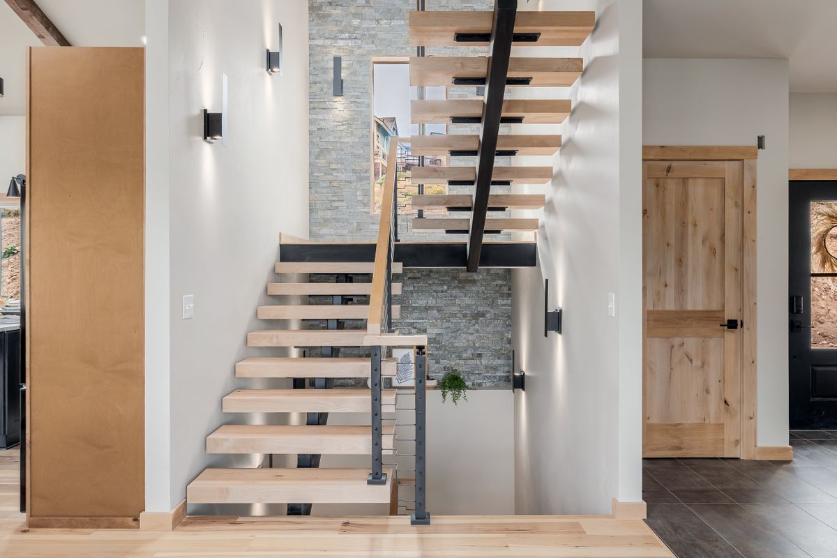 68b31b_53 Deer Trail.jpg