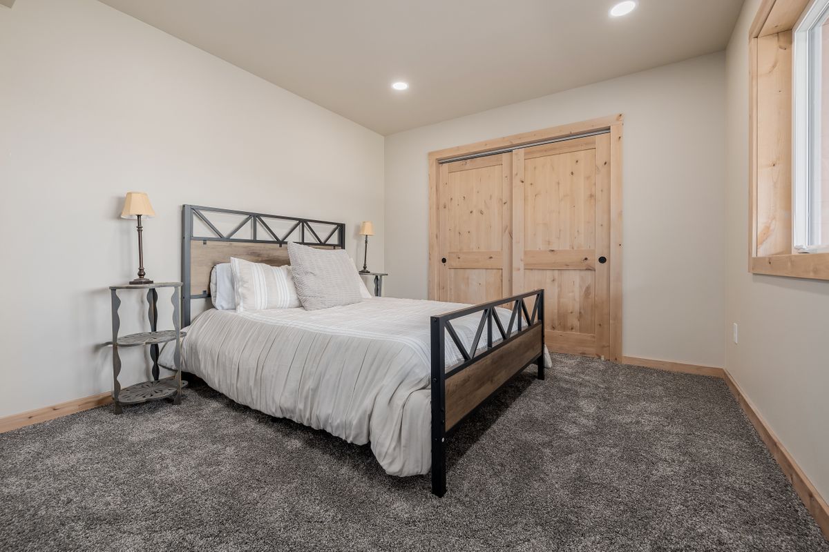 68b31b_47 Deer Trail (1).jpg