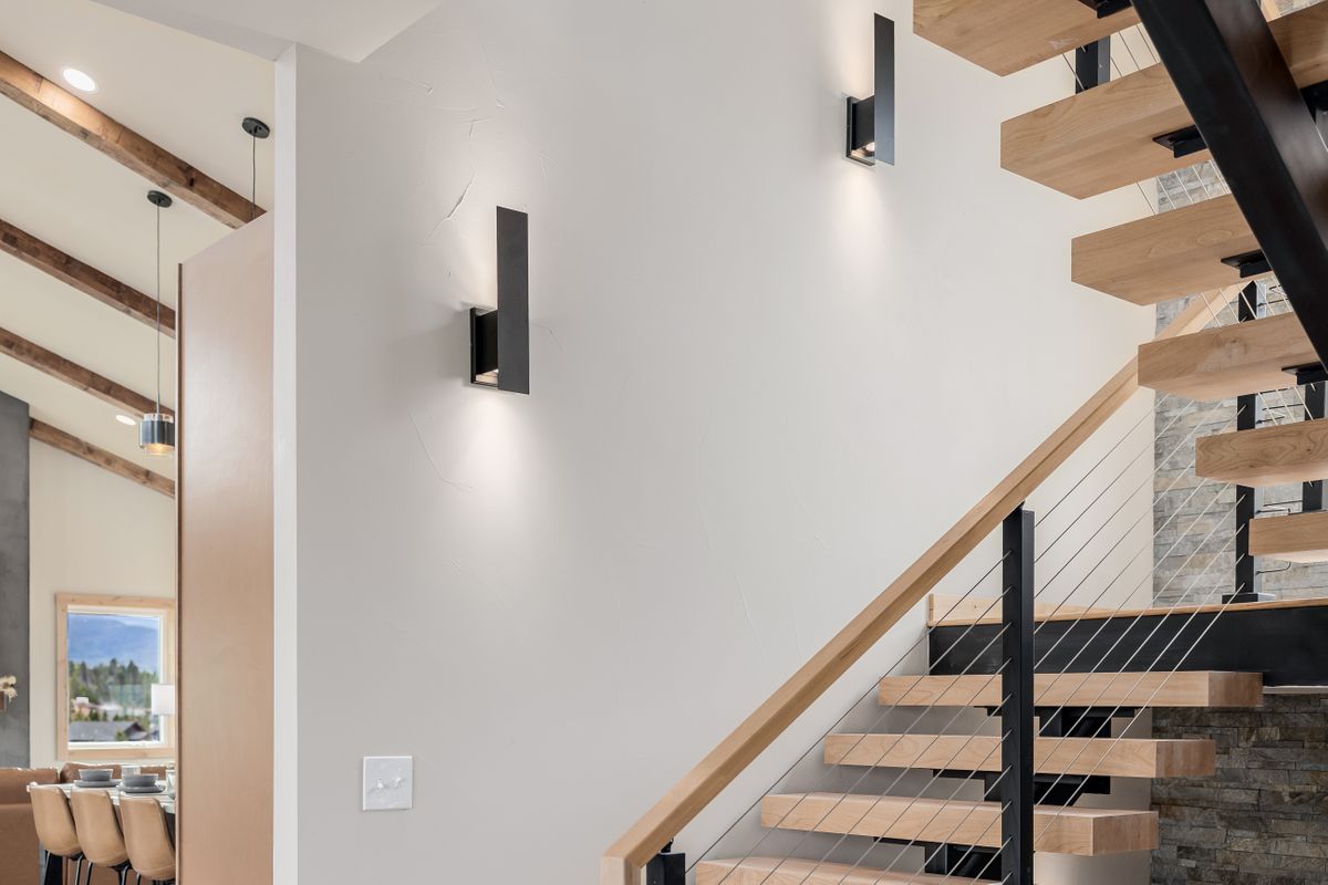 68b31b_52 Deer Trail.jpg