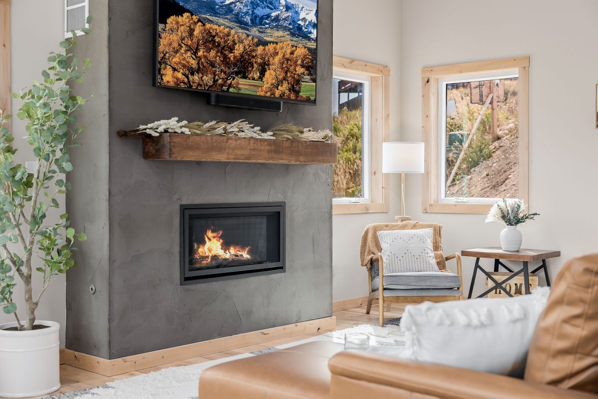 68b31b_14 Deer Trail.jpg