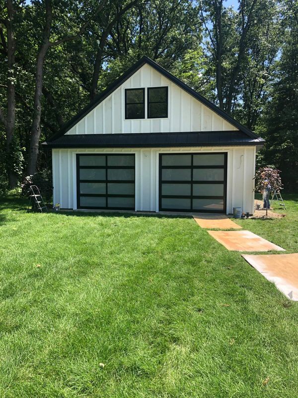 Full View Glass Garage Doors 67692792_1173692332833357_883457335219978240_n.jpg