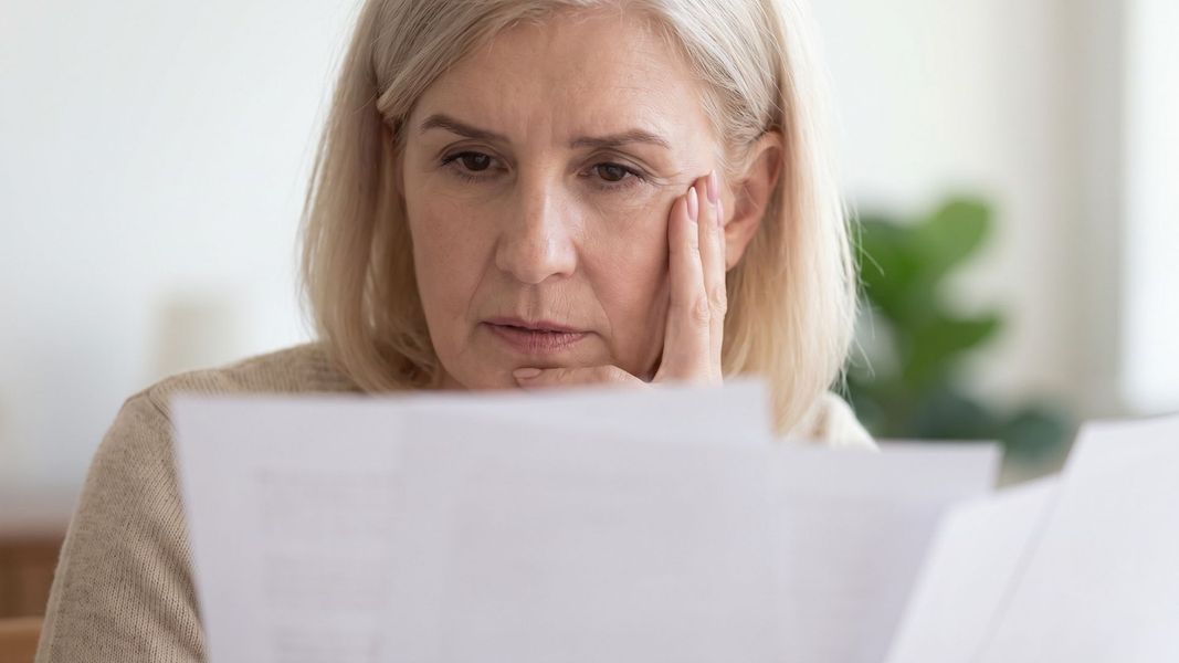 Why 85% of Seniors Are Overpaying for Healthcare - Hero.jpg