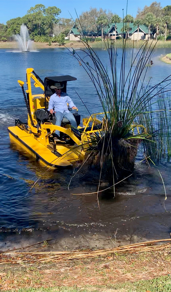 Weedoo-workboat-bullrush-removal.jpeg