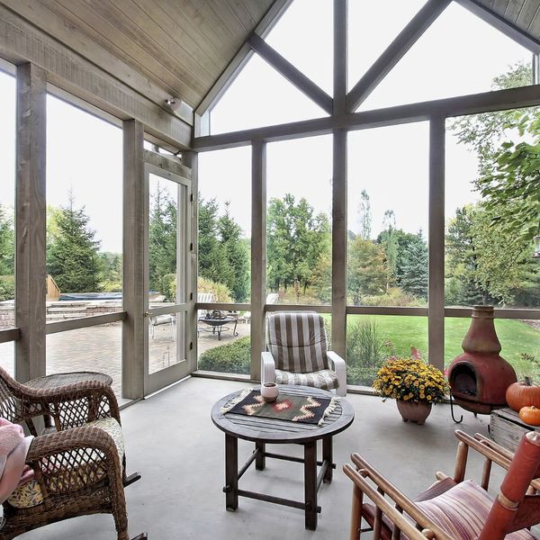 4 Ways Motorized Retractable Patio Screens Add Value to Your Home in Dallas & Fort Worth-1.jpg