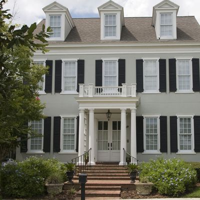 Why Our Charleston Shutter Company Loves Plantation Shutters1080x1080Social-1.jpg