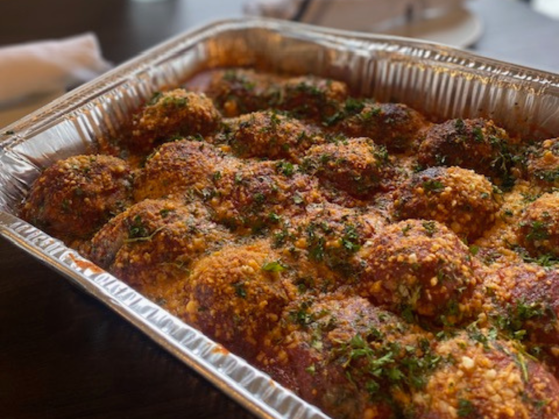 A tray of meatballs