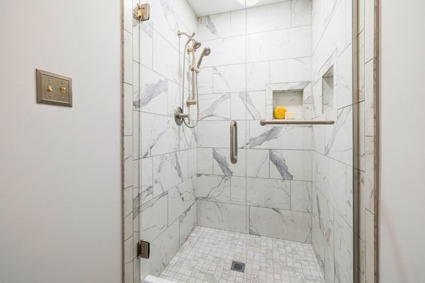 Custom Shower Tiles img 1.jpg