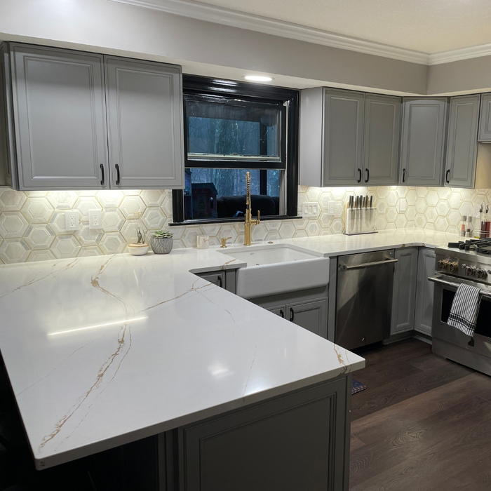 Shiny white kitchen countertop