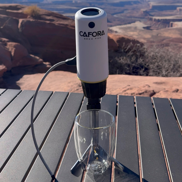 CAFORA® Brew Pod net to a glass