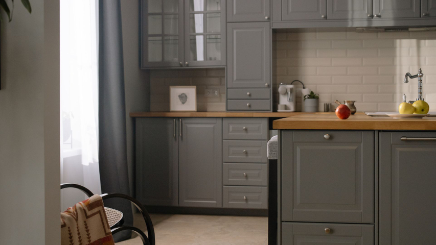 painted gray kitchen cabinets