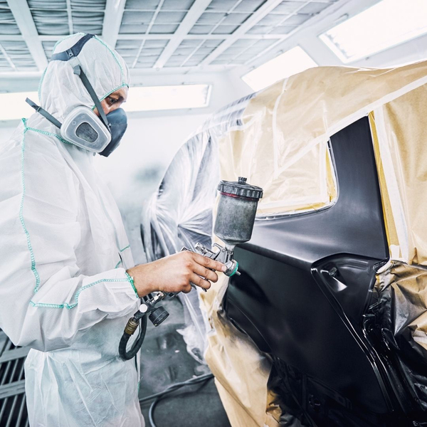 Troubleshooting Common Mistakes in Automotive Spray Painting.jpg