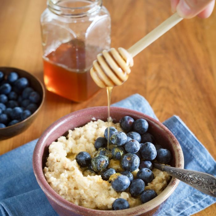 honey with oatmeal