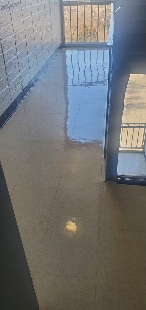 floor.jpg
