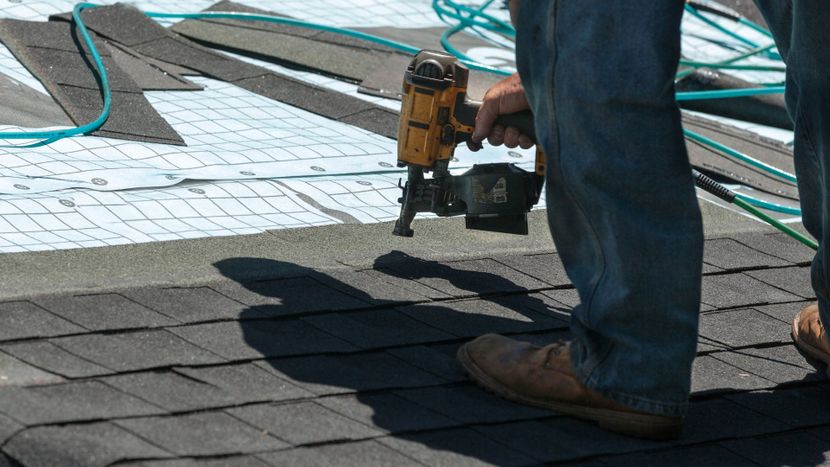 M38010 - Blog - What You Should Know About Residential Roofing Services Before Hiring A Contractor - Featured Image.jpg