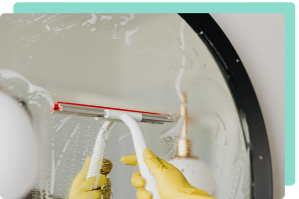 Cleaning Mirror