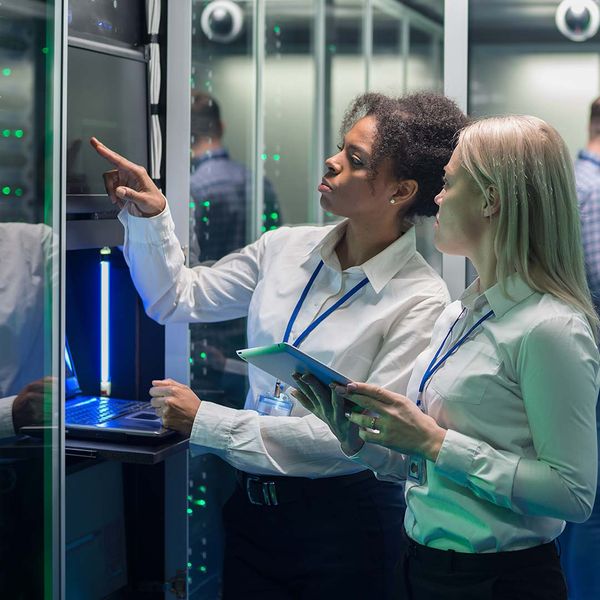 two people discussing data center 