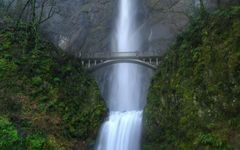 01149_multnomahfalls_1680x1050.jpg