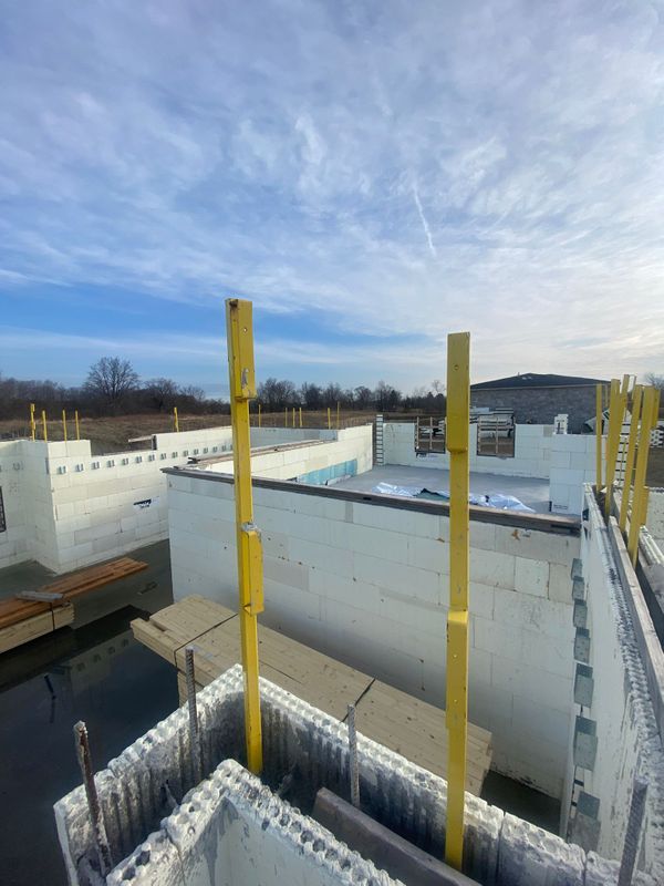 Custom Homes - Construction Company