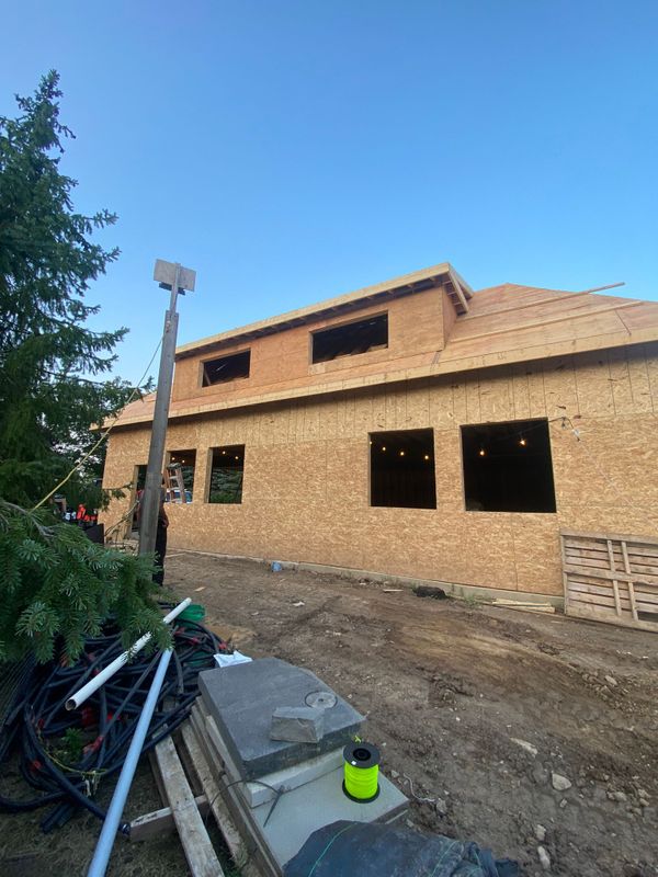 Custom Homes - Construction Company