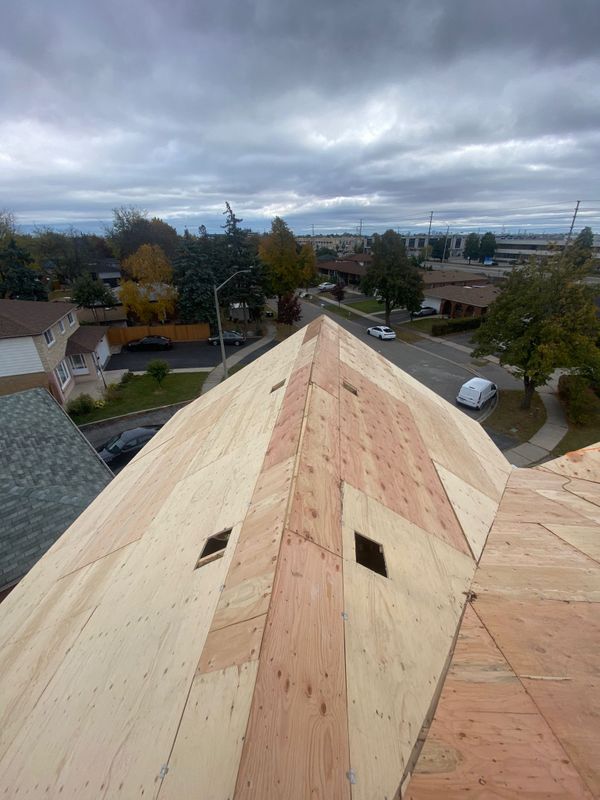 Custom Homes - Construction Company