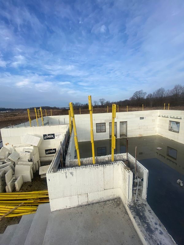 Custom Homes - Construction Company