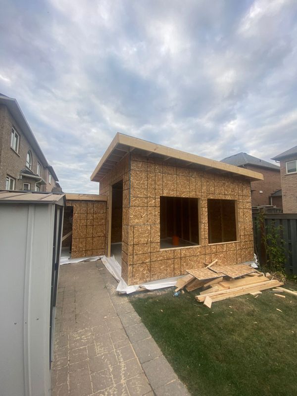 Garden suite construction near me