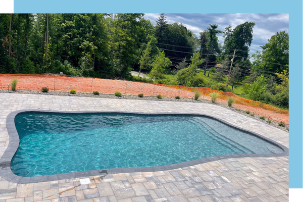 pool with no sharp edges 