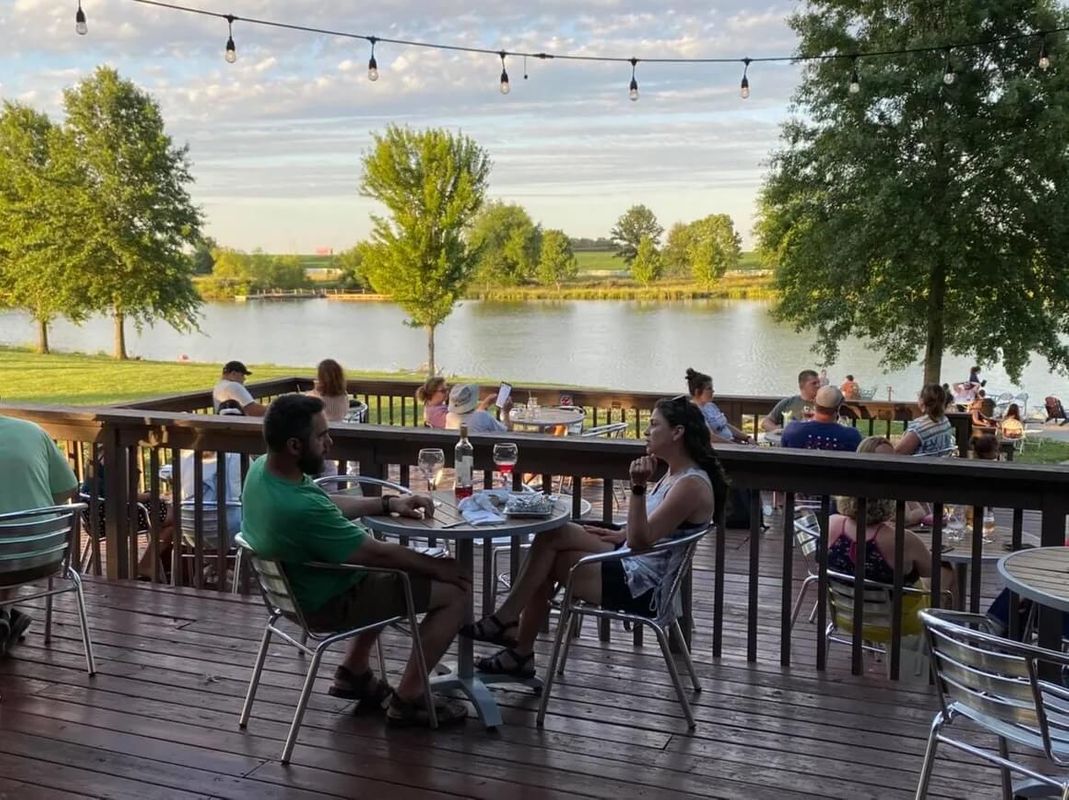 outside patio dining