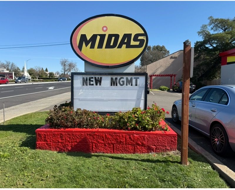 midas sign.jpg