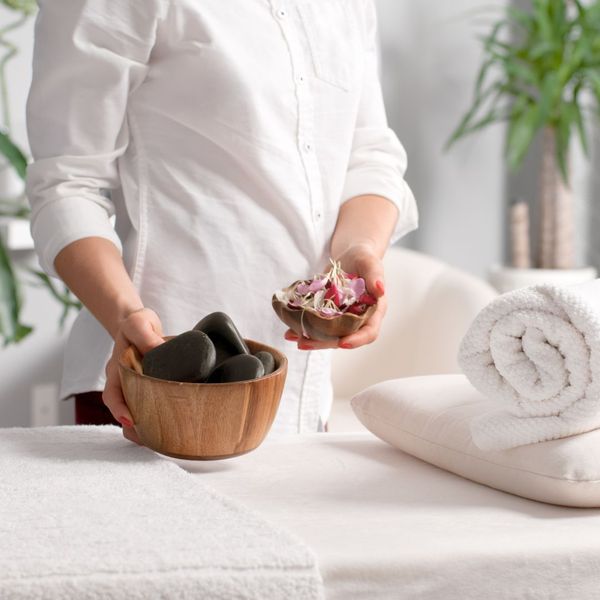 Thai Spa Etiquette_ What to Expect During Your Visit - 3.jpg