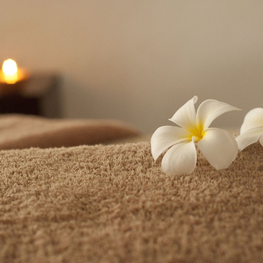 The Benefits of a Couple%E2%80%99s Massage_ More Than Just Relaxation - Image 2.jpg