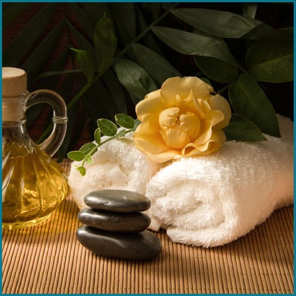 massage stones and oil