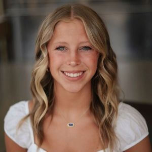 Annabelle Hontz Annabelle Hontz