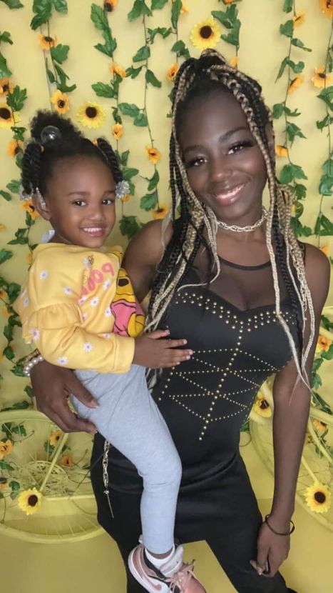 Mom&child.jpg