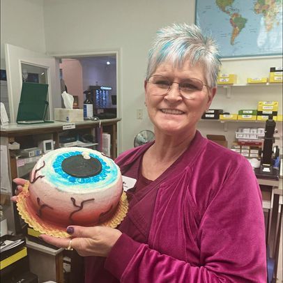 An employee's birthday cake