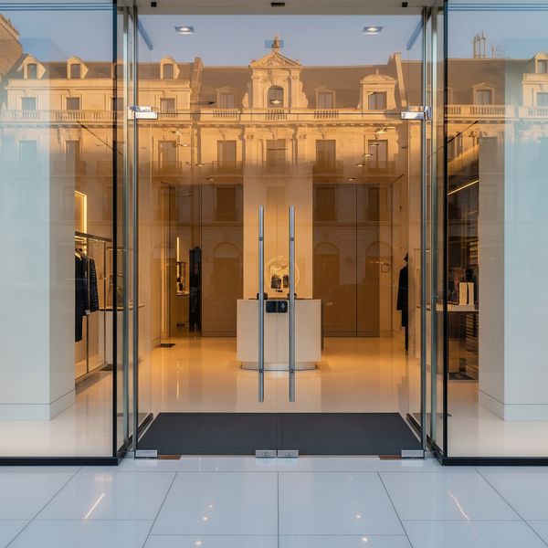 How Often Should Commercial Glass Be Inspected?3.jpeg