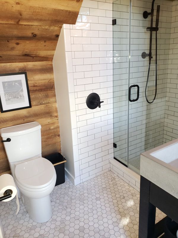 newburyport-bathroom-renovation-subway-tile-shower-glass-door-toilet-after.jpg