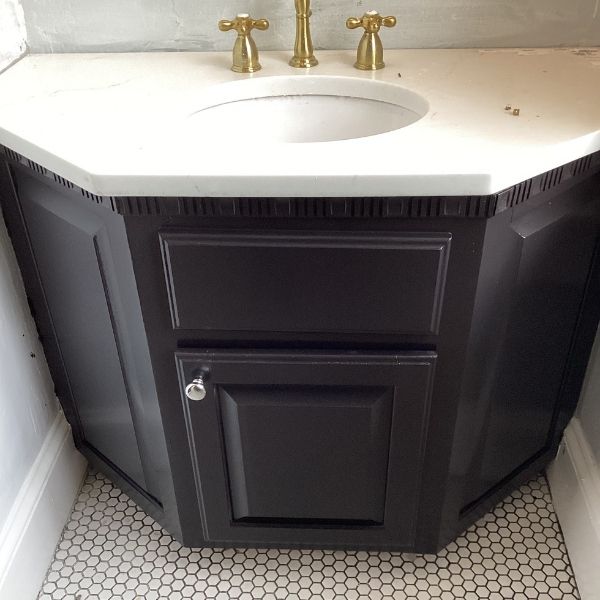 Can I Paint My Kitchen Cabinets Instead of Replacing Them-1.jpg