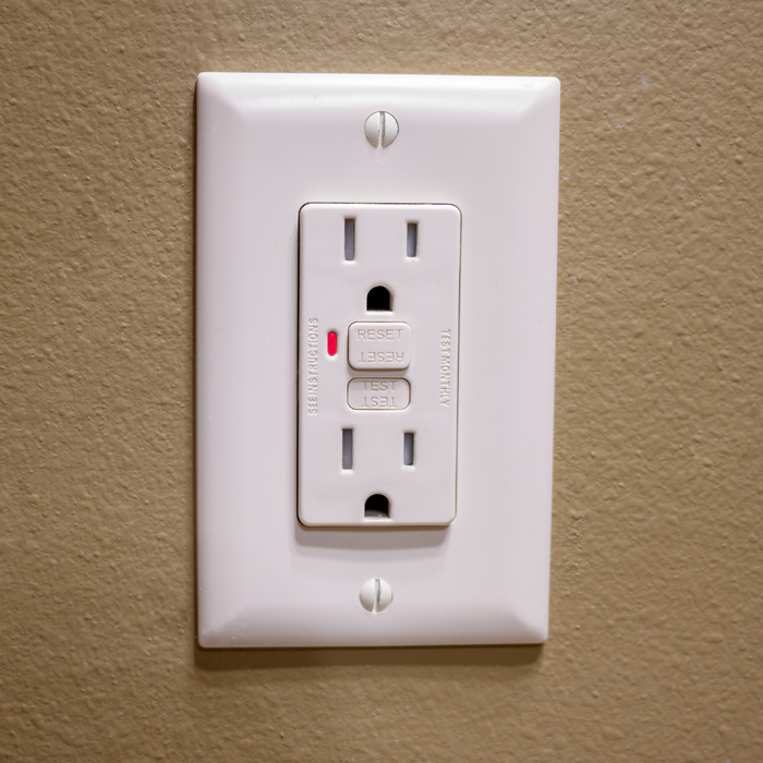 Properly Ground Outlets.png