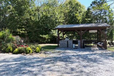 The Kentucky Trophy Deer lodge.