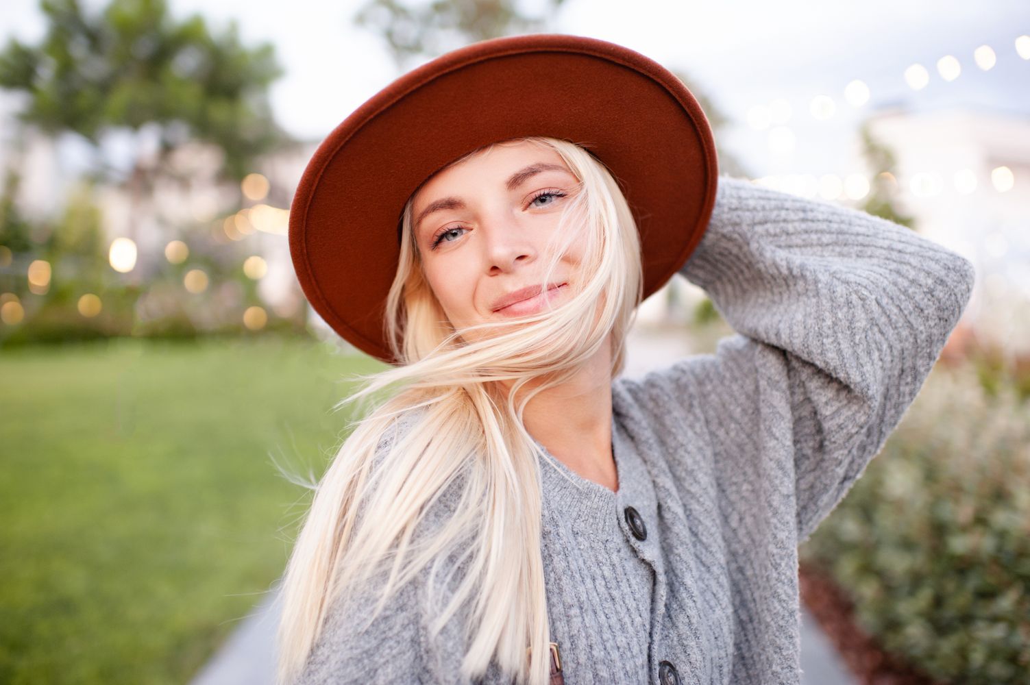 happy-stylish-woman-wear-casual-clothes-having-fun-RFELY5B.jpg