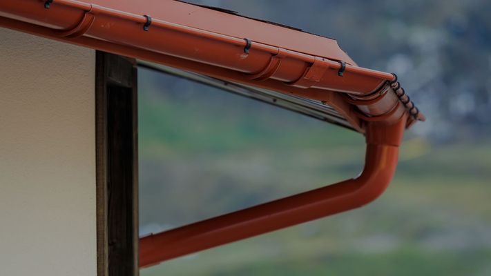 M8215 - Gutter Replacement or Repair Which Is Best.jpg