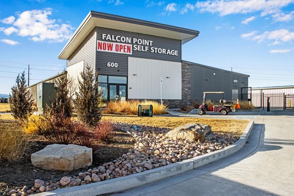 Falcon Point Storage  600-large-024-028-Falcon Point Storage Windsor-1500x1000-72dpi.jpg