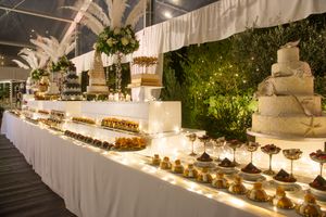 Puglia Sweet Table and Wedding Cake.jpg