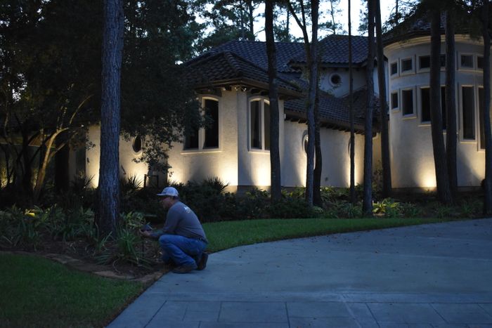 Carlton-Woods-The-Woodlands-Night-Set-Landscape-Lighting-Expert-Luxury-Homes-Stirling-Electric-and-Irrigation