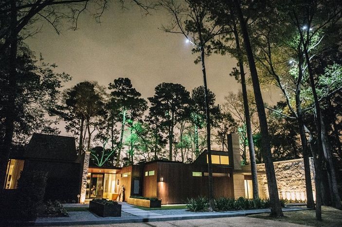 Fully Integrated Outdoor Lighting, Irrigation, and Electrical System – Bunker Hill Village, Houston