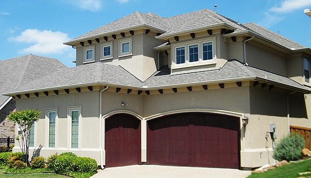 spanish-style-home-291663_640.jpg